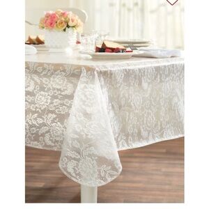 Vermont country store heavy duty oil cloth tablecloth 62x122 new